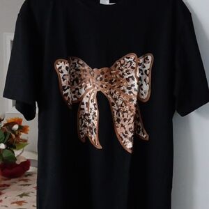 New Black T-Shirt with Leopard Print Bow